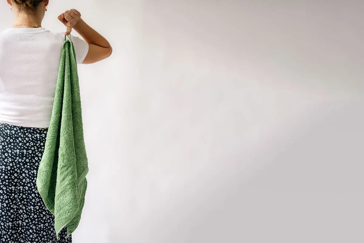 towel with hanger from domsoeiro and green